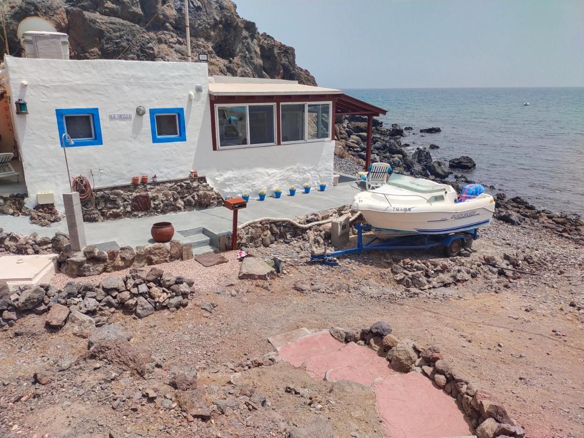 Casa Marinera En La Orilla Del Mar Vila La Lajita Exterior foto