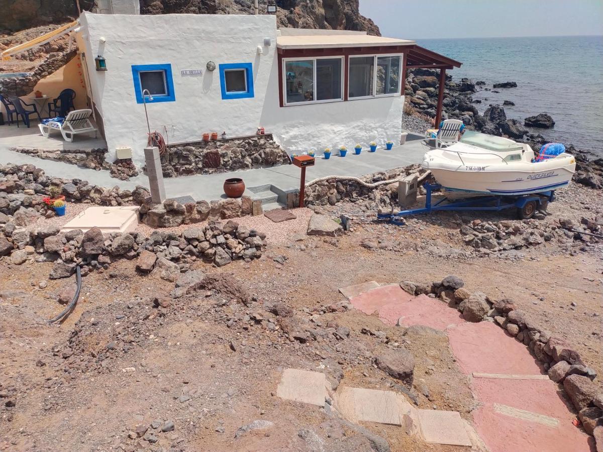 Casa Marinera En La Orilla Del Mar Vila La Lajita Exterior foto